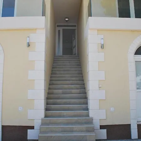 Apartment Danica Murter *