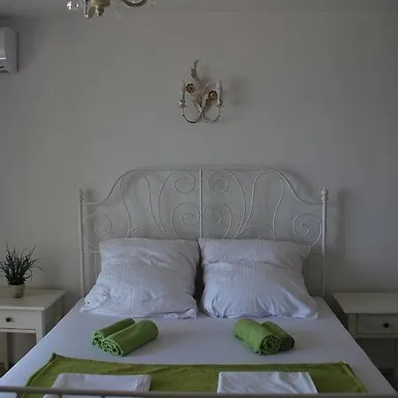 Apartment Danica Murter *